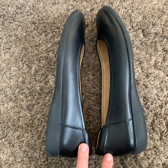 Naturalizer Flexy Black Leather Flats Sz.10M Cushioned Classic Shoes Minimalist - Picture 9 of 11